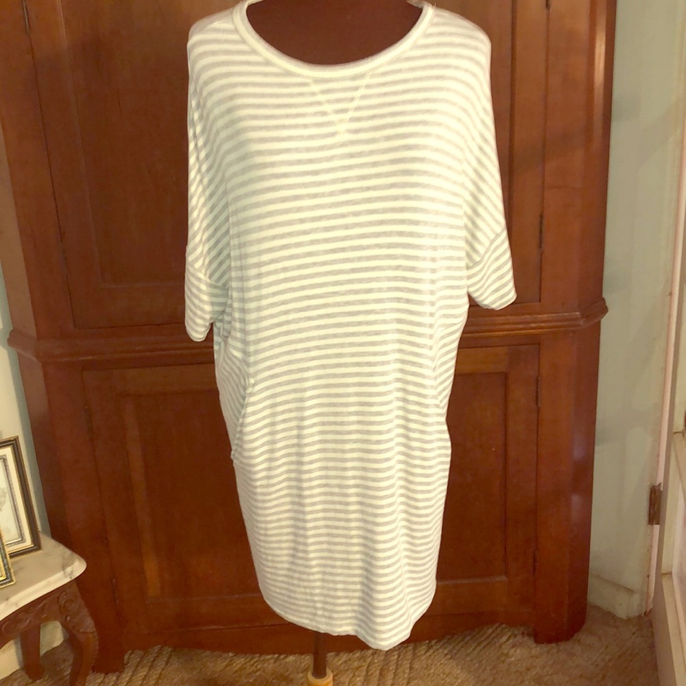 Lou & Grey  Striped  Dress Size M